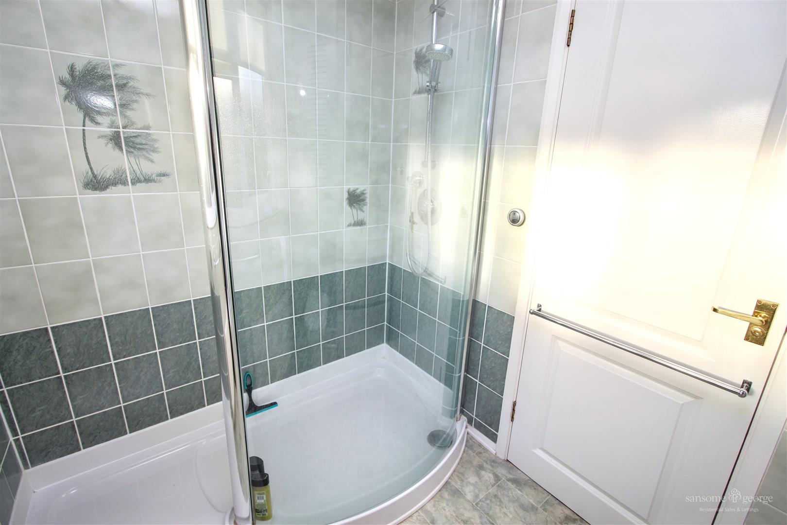 Newbery Close, Tilehurst, Reading
